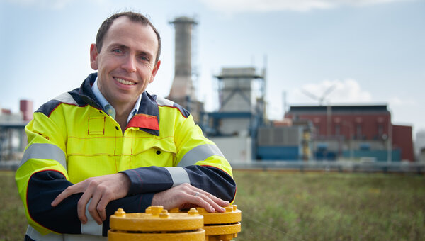 09 Ian Pedenomou.jpg